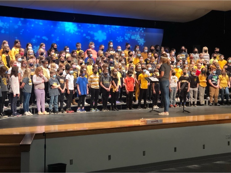 our 4th and 5th grade chorUS 
