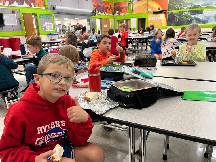thumbs up to lunch