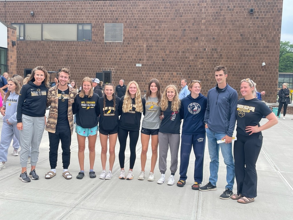 Track & Field Athletes Heading off to States! Good Luck!